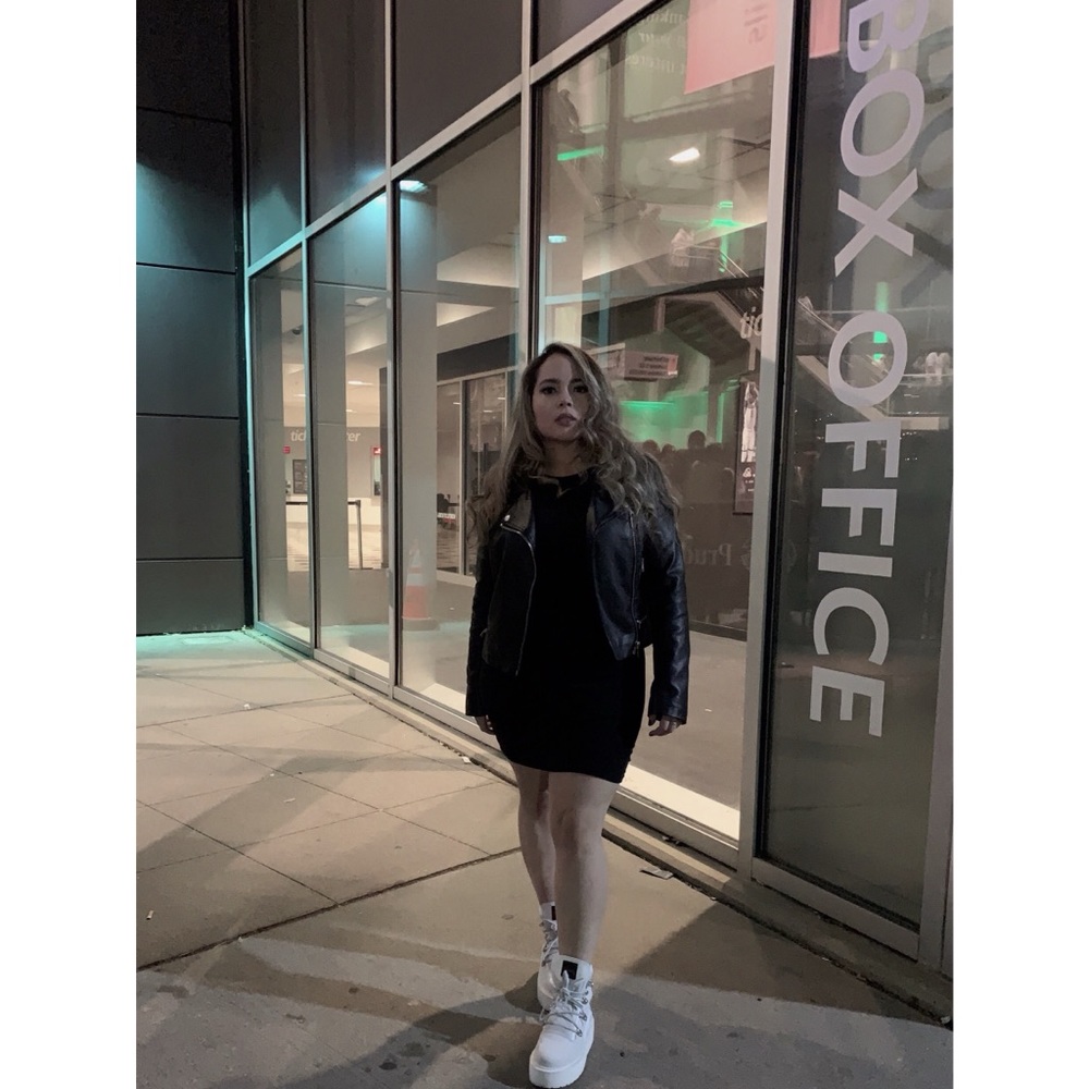 Meet your Posher, Diene